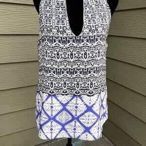 LIV women’s sleeveless top, Armpit to armpit 18 inches.  Women's size S